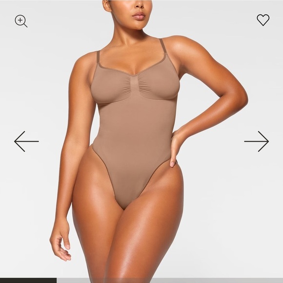 SKIMS Thong Bodysuit - Picture 6 of 7